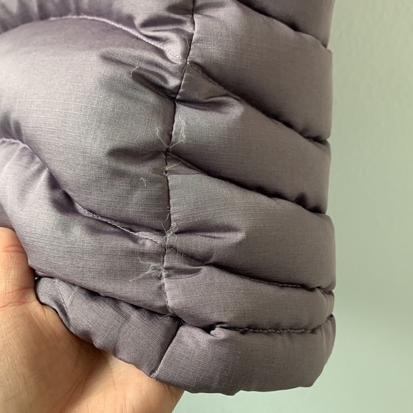 Patagonia Women’s Slim Sport Quilted minimum Down Light Puffer Vest Jacket Small - Picture 12 of 16